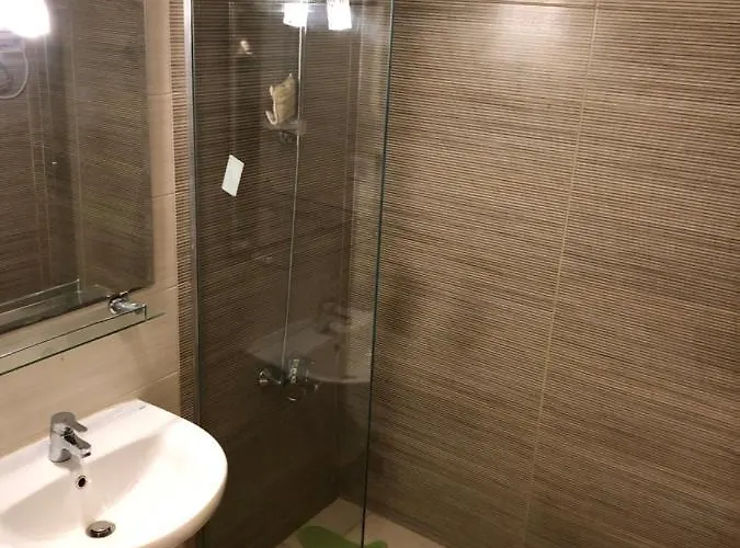G Cribs B1f2