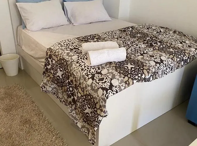 G Cribs B1f2
